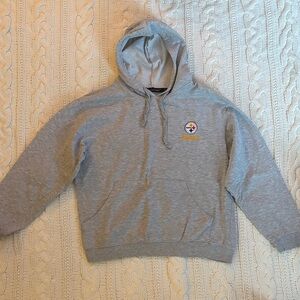 Dunbrooke Gray Crewneck Hooded Sweatshirt with Steelers Logo